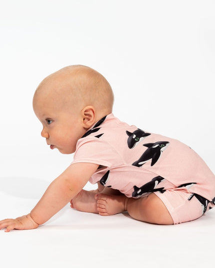 SNURK Orca Pink Playsuit Babies Foto 10611
